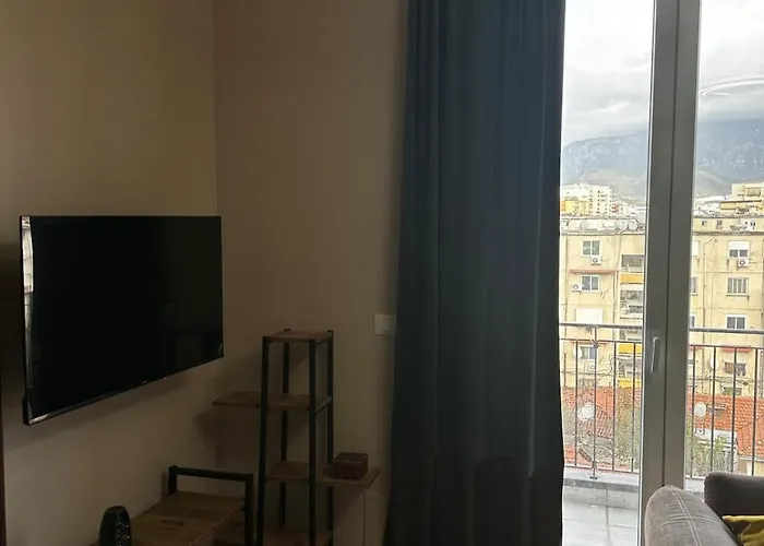 Appartement Urban Mountain View Tirana